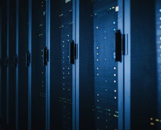 Boosting-capital-and-operational-efficiency-during-data-center-transformation-blog